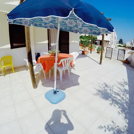 3 Stars * San Vito Lo Capo